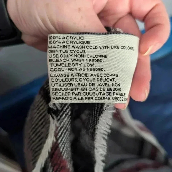 Quagga Plaid Print Poncho With Pockets One Size (EUC) - Picture 5 of 14